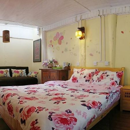 Tree'S Tale Hotel - Lijiang Lijiang  Eksteriør billede